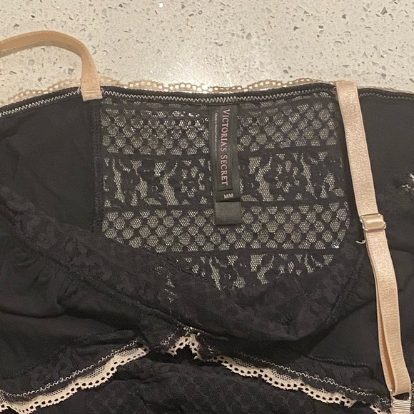 Elegant Black Lace Slip Dress - Picture 5 of 6